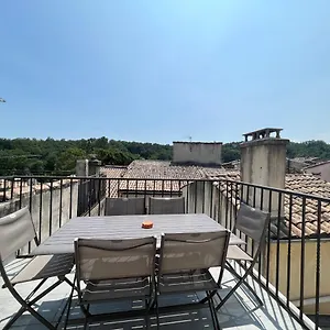 appartement-rnov-avec-terrasse.hotels-rhonealpes.com/